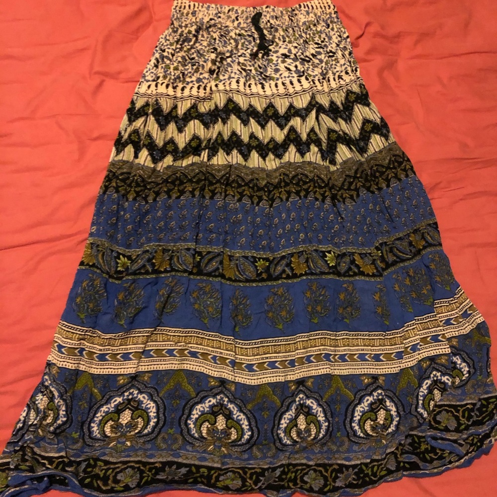 Maxi skirt
